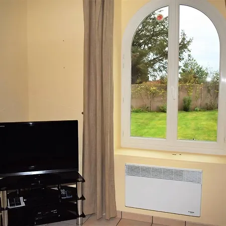 Villa Maison Bretonne Renovee Avec Wifi Et Jardin Clos A Landrellec Ref 249 Pleumeur-Bodou