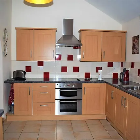 Maison Bretonne Renovee Avec Wifi Et Jardin Clos A Landrellec Ref 249 Villa